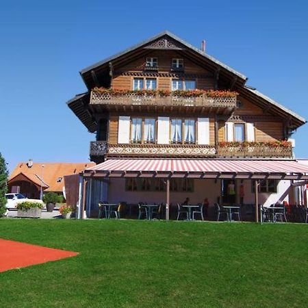 Hôtel - Restaurant Le Manoir Vaulruz Exterior foto